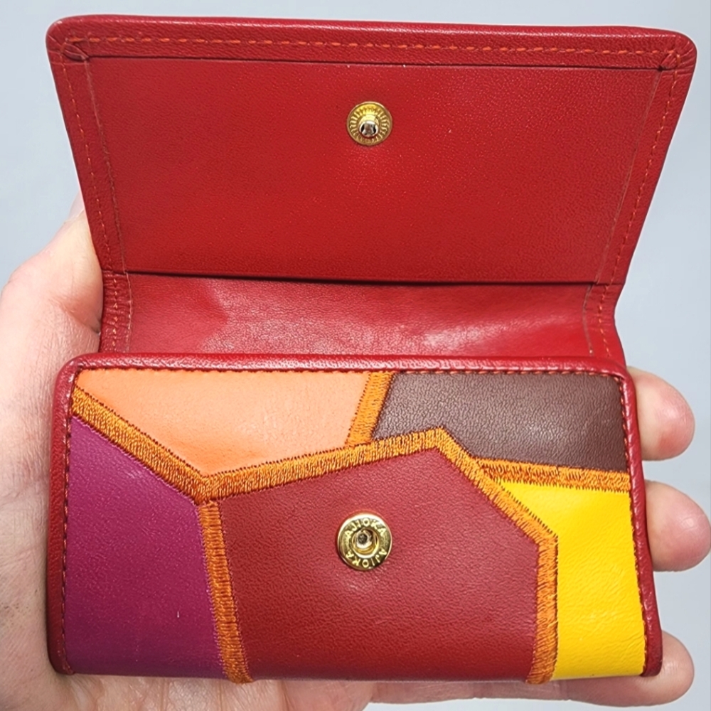 YSL KeyCase - Picture 10 of 14